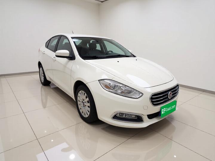 Fiat 2012 1.4T MT Enjoy photo 3
