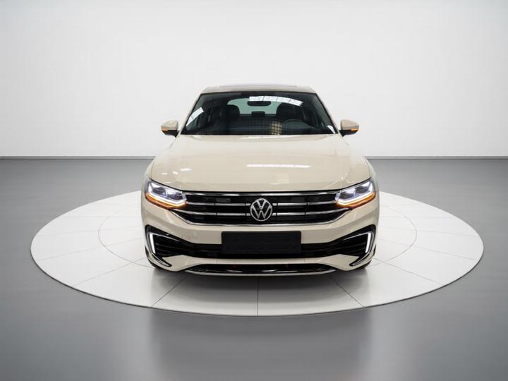Tiguan L EV 2022 430PHEV PHEV Premium photo 2