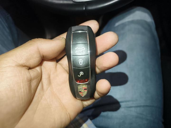 2017 Macan 2.0T photo 8