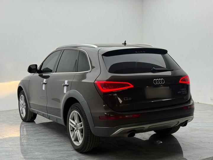 Q5 2017 Plus 40 TFSI Comfort photo 4