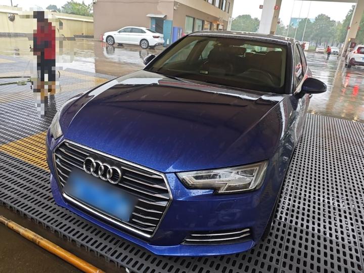 A4L 2018 30 Anniversary 40 TFSI Progressive