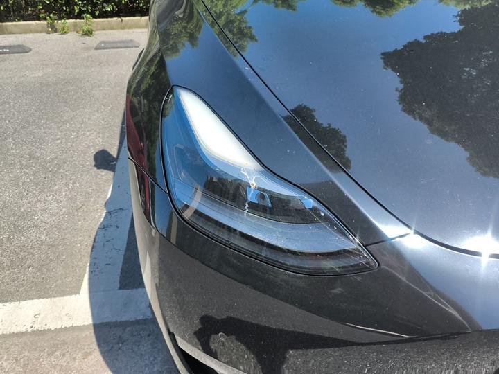 Model Y 2023 Long Range AWD photo 7