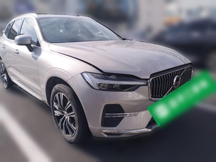 XC60 2022 B5 AWD Luxury photo 3