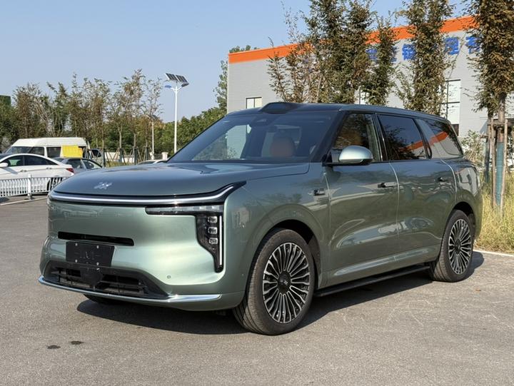 IM Motors LS8 2026 52 Max+ 6-Seater