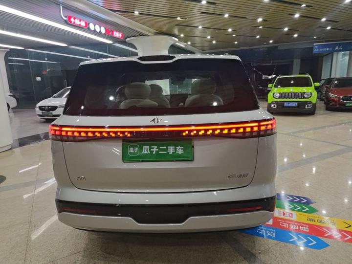 Yipai eπ008 2024 210Max EREV 6-Seater photo 6