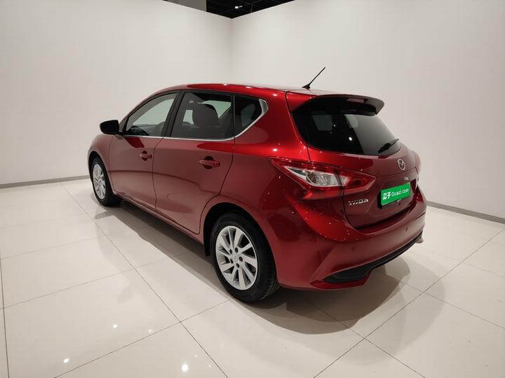 Tiida 2020 1.6L CVT photo 4