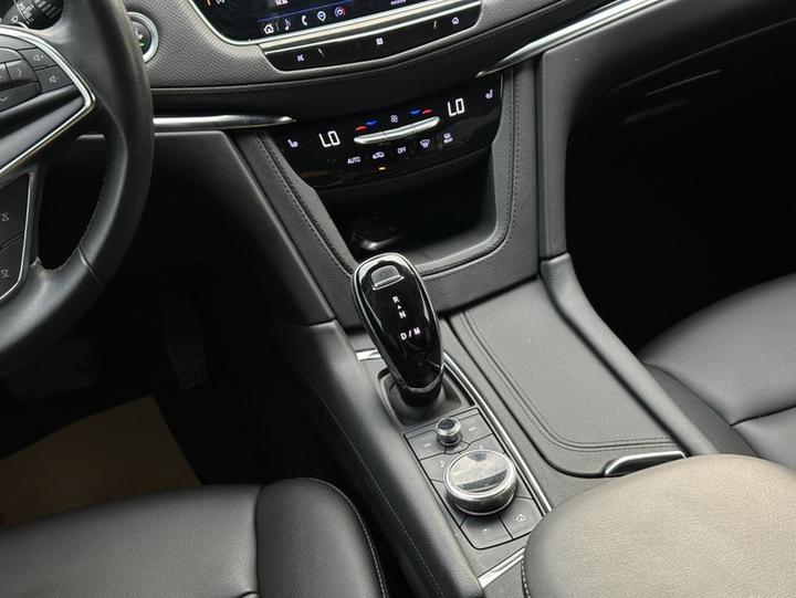 XT5 2021 2.0T RWD Luxury photo 5