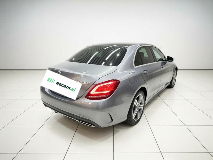 C-Class 2019 C 260 L Sport photo 6