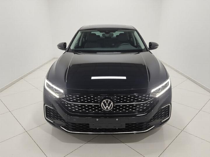 Passat 2024 380TSI photo 2