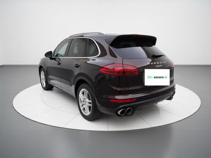 2016 Cayenne Platinum Edition 3.0T photo 4