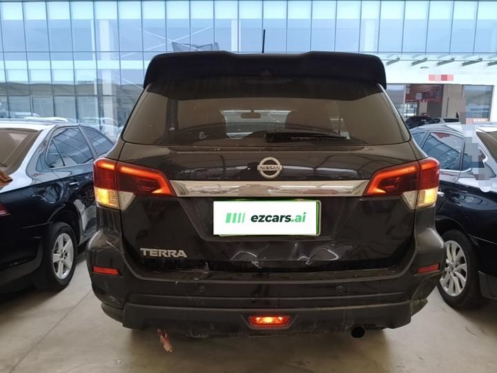 Terra 2018 2.5L AT RWD Luxury photo 3