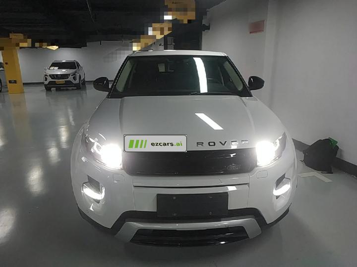 Range Rover Evoque 2015 2.0T 5-Door photo 2