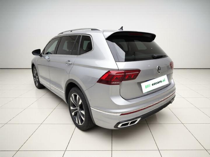 Tiguan L 2022 330TSI AT RWD R-Line Flagship photo 4