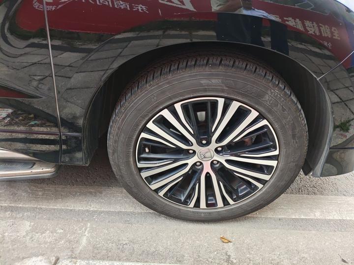 Avancier 2017 370TURBO AWD Exclusive photo 8