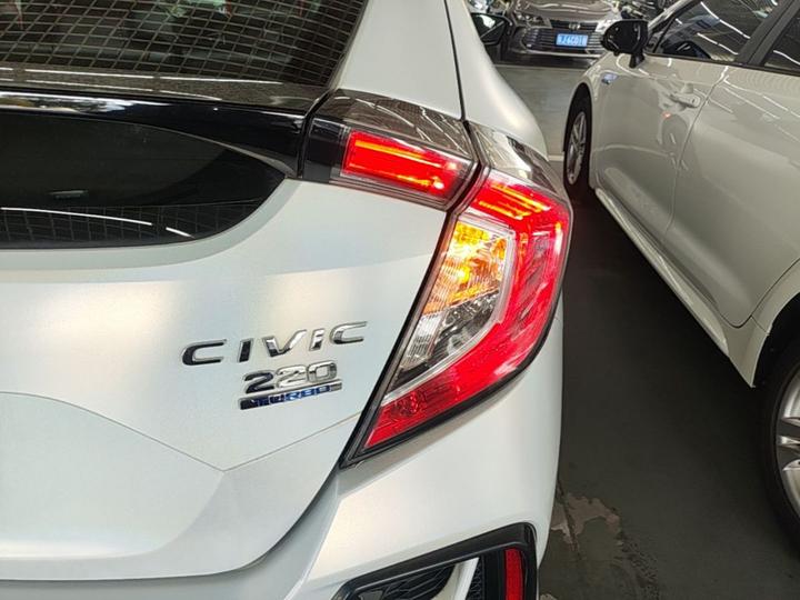 Civic 2021 HATCHBACK 220TURBO CVT photo 7
