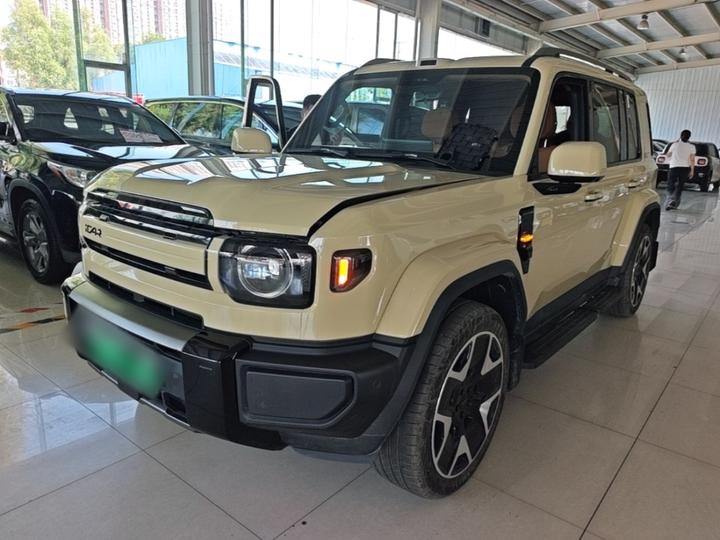 iCAR V27 2026 200KM AWD 700