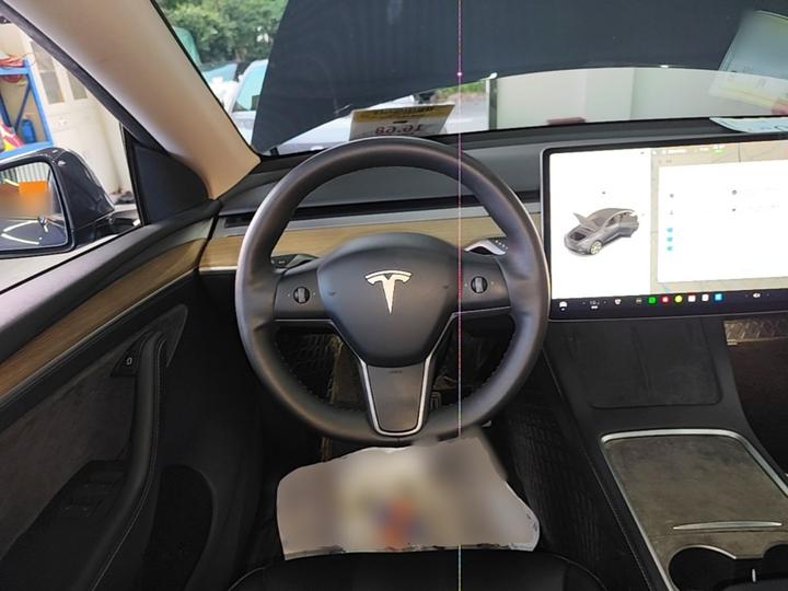 Model Y 2022 Facelift RWD photo 6