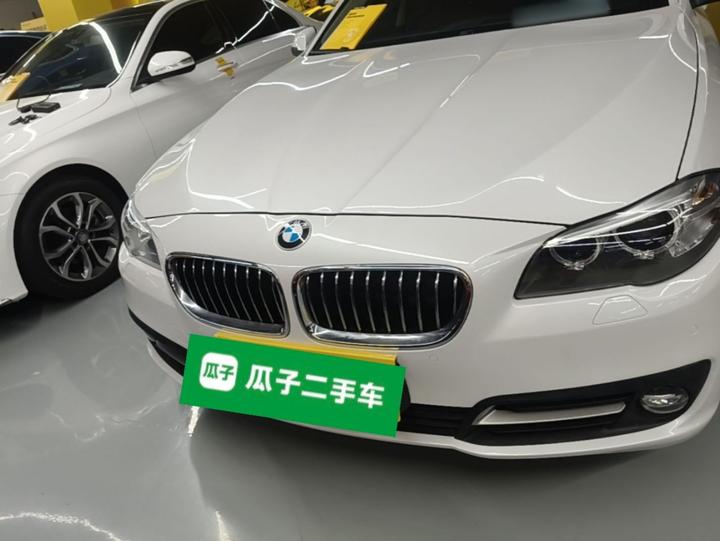 5 Series 2014 520Li photo 2