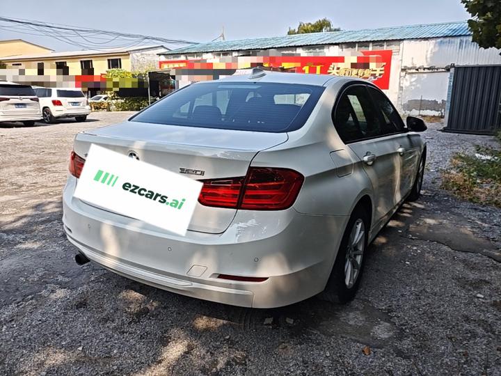 3 Series 2015 316i Progressive photo 4