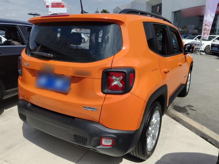 Renegade 2016 1.4T AT photo 4