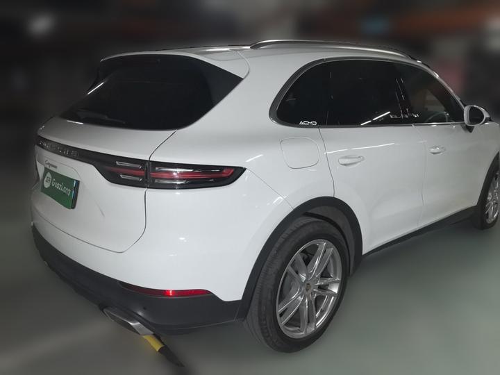 2018 Cayenne 3.0T photo 6