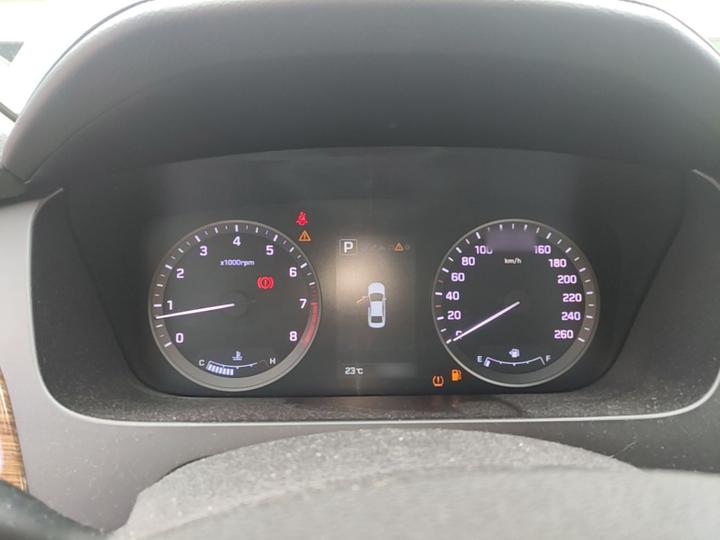 Sonata 2015 2.4L TOP Flagship photo 4