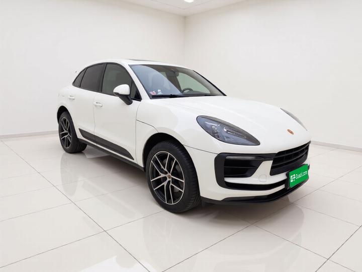 2024 Macan 2.0T photo 3