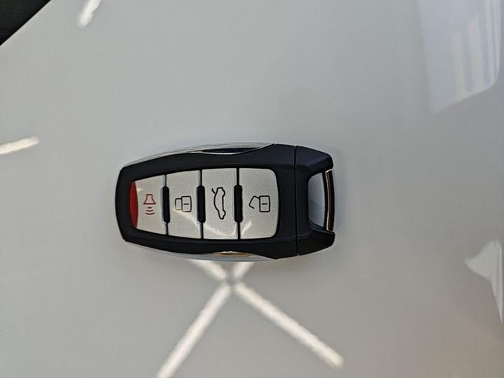 M6 2019 1.5T MT RWD Elite China VI photo 8