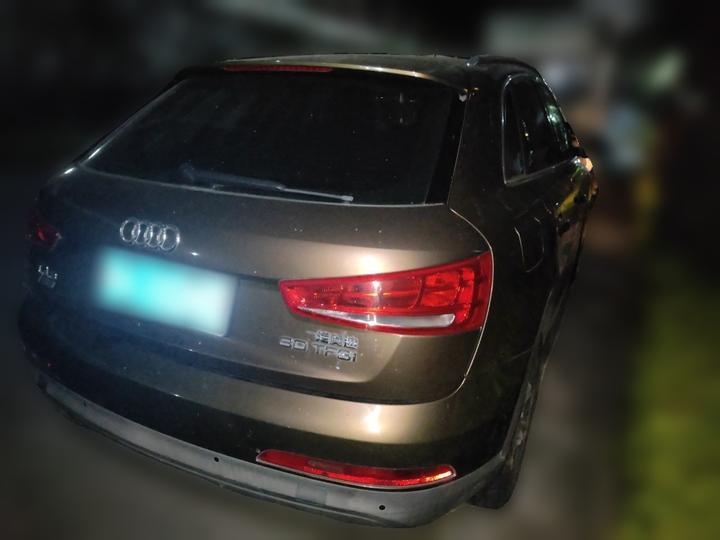 Q3 2015 30 TFSI Progressive photo 6