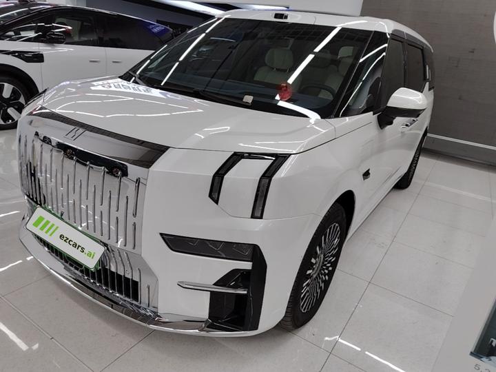 009 2024 7-Seater AWD 108kWh