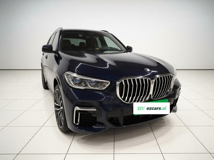 X5 2022 xDrive 40Li Exclusive M Sport Package photo 3