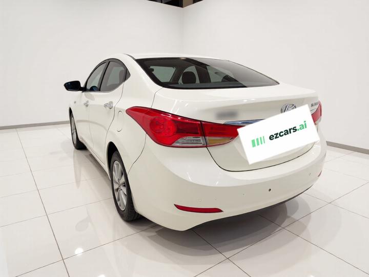Elantra 2015 1.6L MT Leading photo 4
