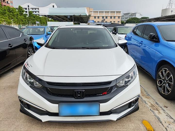Civic 2016 220TURBO CVT Premium photo 2