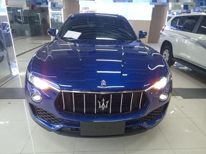 Levante 2021 3.0T Standard photo 2
