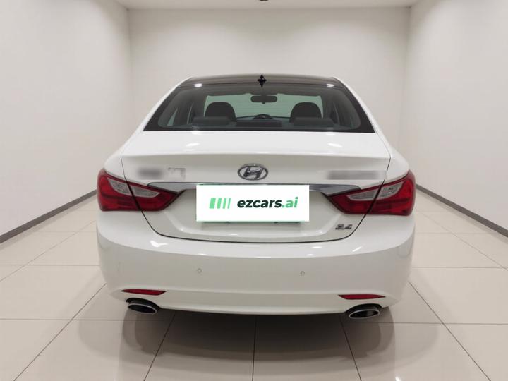 Sonata 2014 2.4L AT Luxury IV photo 5