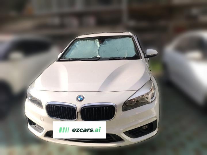 2 Series Wagon Imported 2015 218i Leading photo 2