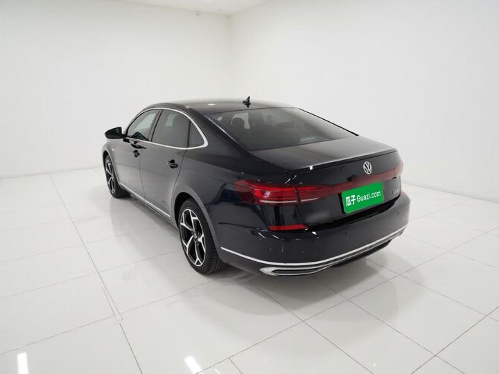 Passat 2024 330TSI Elite photo 4