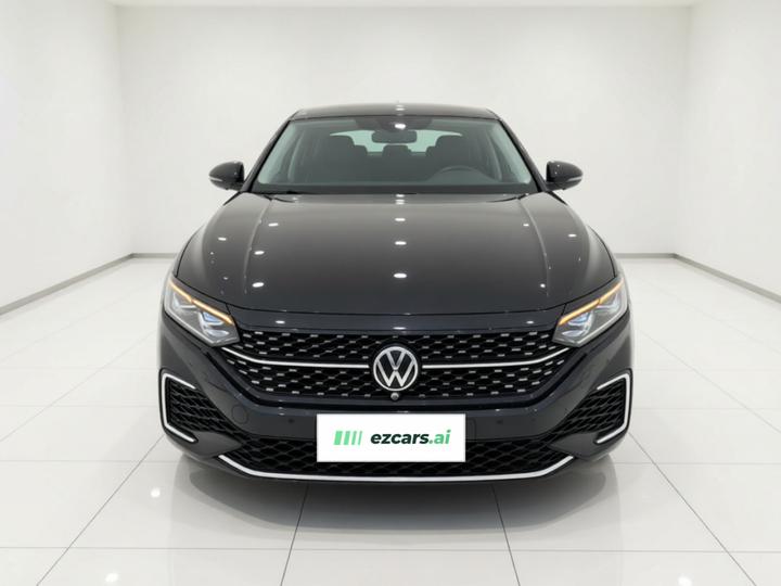 Passat 2022 330TSI Luxury photo 2