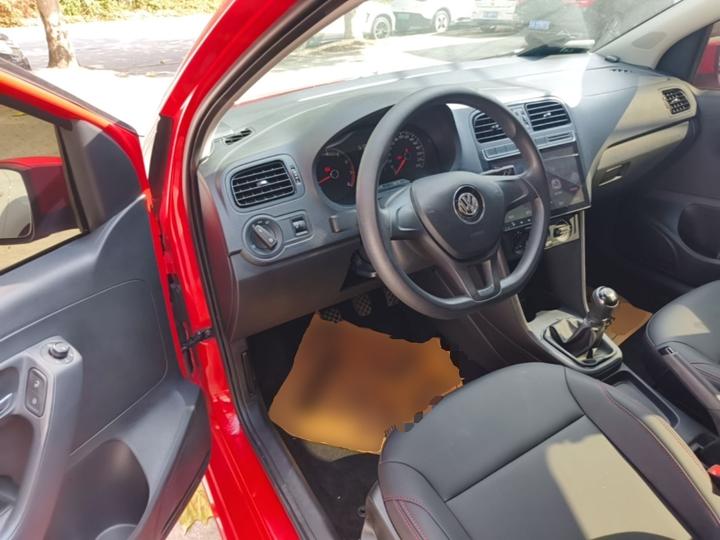 Polo 2016 1.4L MT photo 5