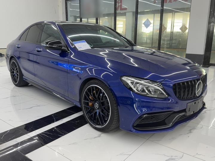 C-ClassAMG 2017 AMG C 63 S photo 3