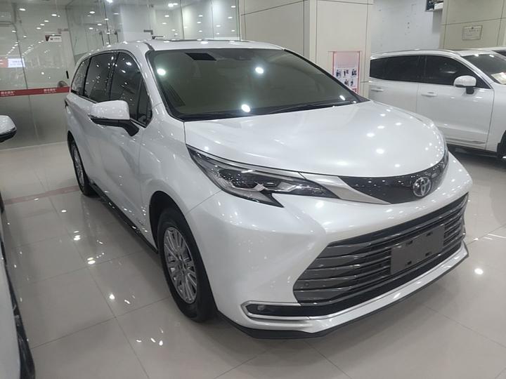Sienna 2021 2.5L Hybrid Premium photo 3