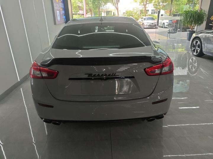 Ghibli 2014 3.0T Standard photo 3