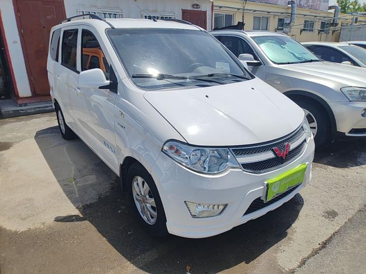 Wuling Hongguang 2014 1.5L S Standard photo 3