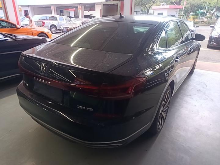 Passat 2022 330TSI Luxury photo 6