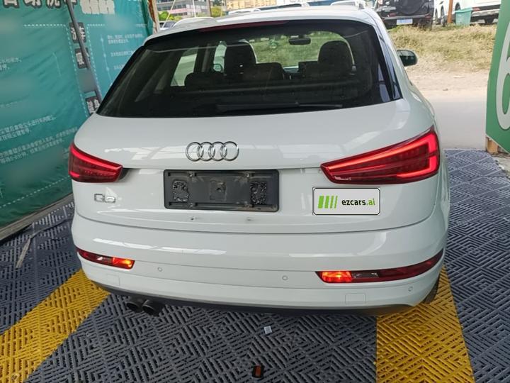 Q3 2017 35 TFSI photo 5