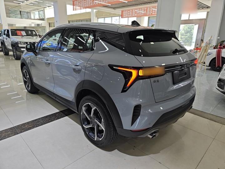 06 EM-P 2022 PHEV 84KM Range Pro photo 4