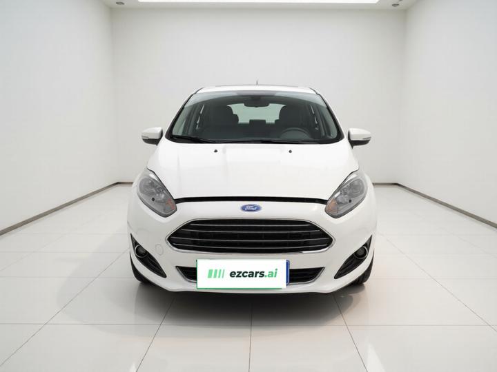 2013 Hatchback 1.5L AT Sport photo 2