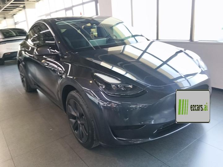Model Y 2024 RWD photo 3