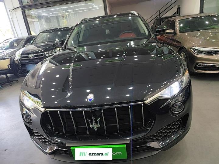 Levante 2016 3.0T Standard photo 2