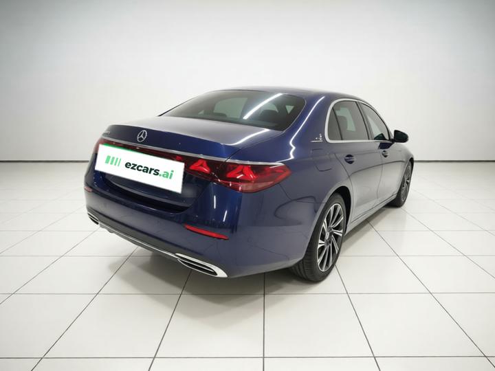 E-Class 2024 E 300 L Luxury photo 6